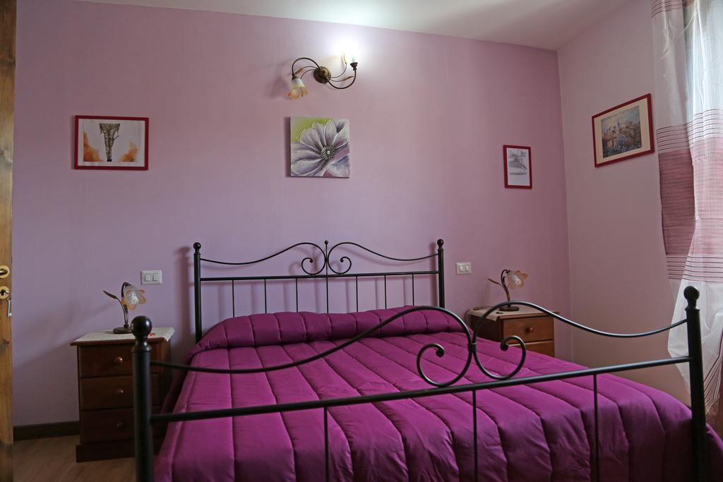 Etma Bed & Breakfast SantʼAlfio Oda fotoğraf